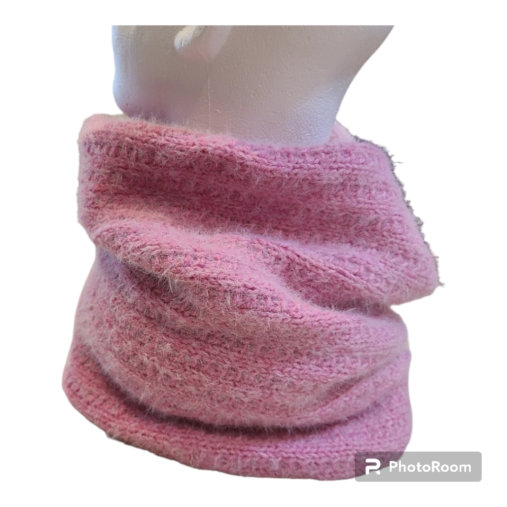 Infinity scarf Infinite tube scarf Neck warmer Loop scarf Hooded Easy care Pink - Picture 10 of 11